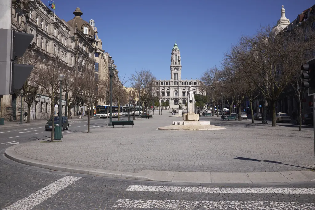 Portugal — documentary and travel photograph in Portugal, frame 14 of 46.